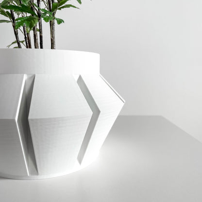 Planter Pot Sculptural Centerpiece, Indoor Succulent Herb Workspace Organizer Contemporary