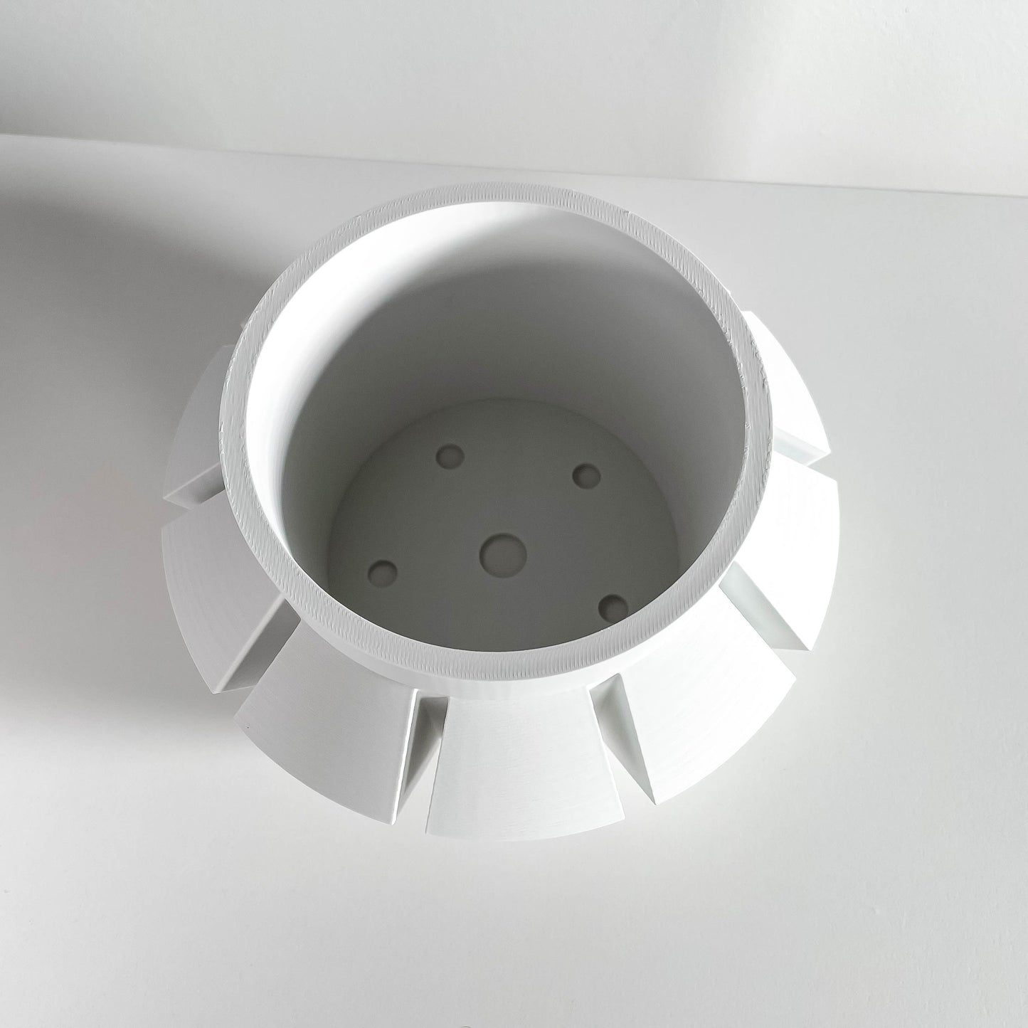 Planter Pot Sculptural Centerpiece, Indoor Succulent Herb Workspace Organizer Contemporary