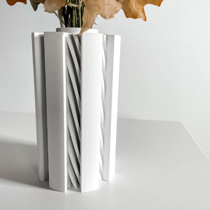 Modern Vase, Sculptural Tabletop Centerpiece, Nordic Minimalist Decorative Accent, Elegant