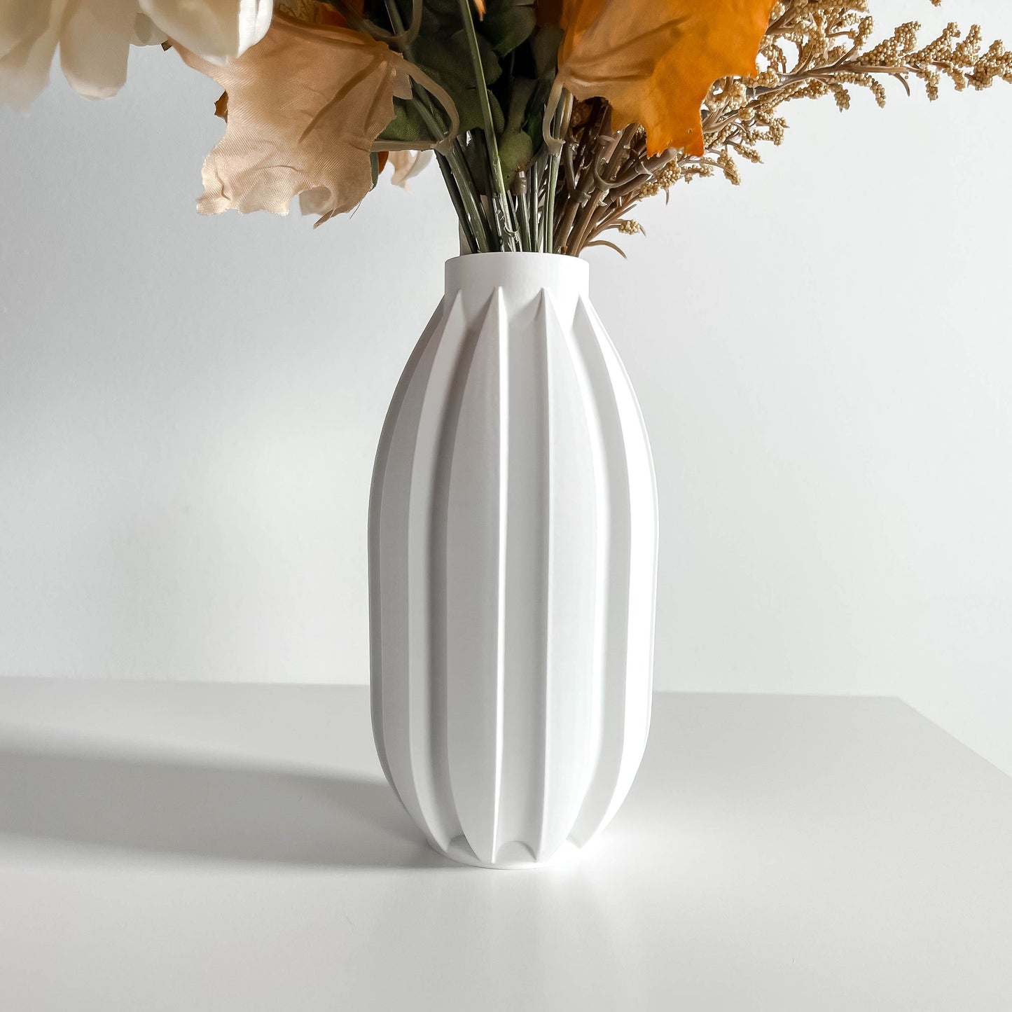 Modern Vase, Minimalist Japandi Geometric Tabletop Flower Holder Elegant Sculptural