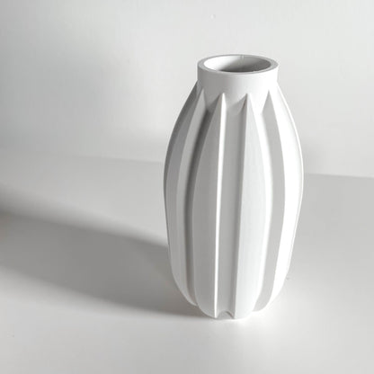 Modern Vase, Minimalist Japandi Geometric Tabletop Flower Holder Elegant Sculptural