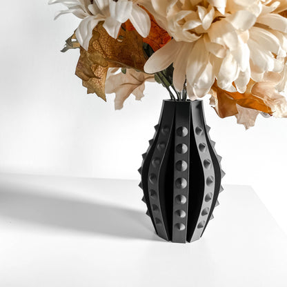 Modern Vase, Minimalist Sculptural Centerpiece, Contemporary Flower Holder, Desk Planter