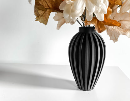 Vase, Modern Minimalist Nordic Japandi Mantel Floral Display Sculpture Decorative