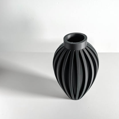 Vase, Modern Minimalist Nordic Japandi Mantel Floral Display Sculpture Decorative