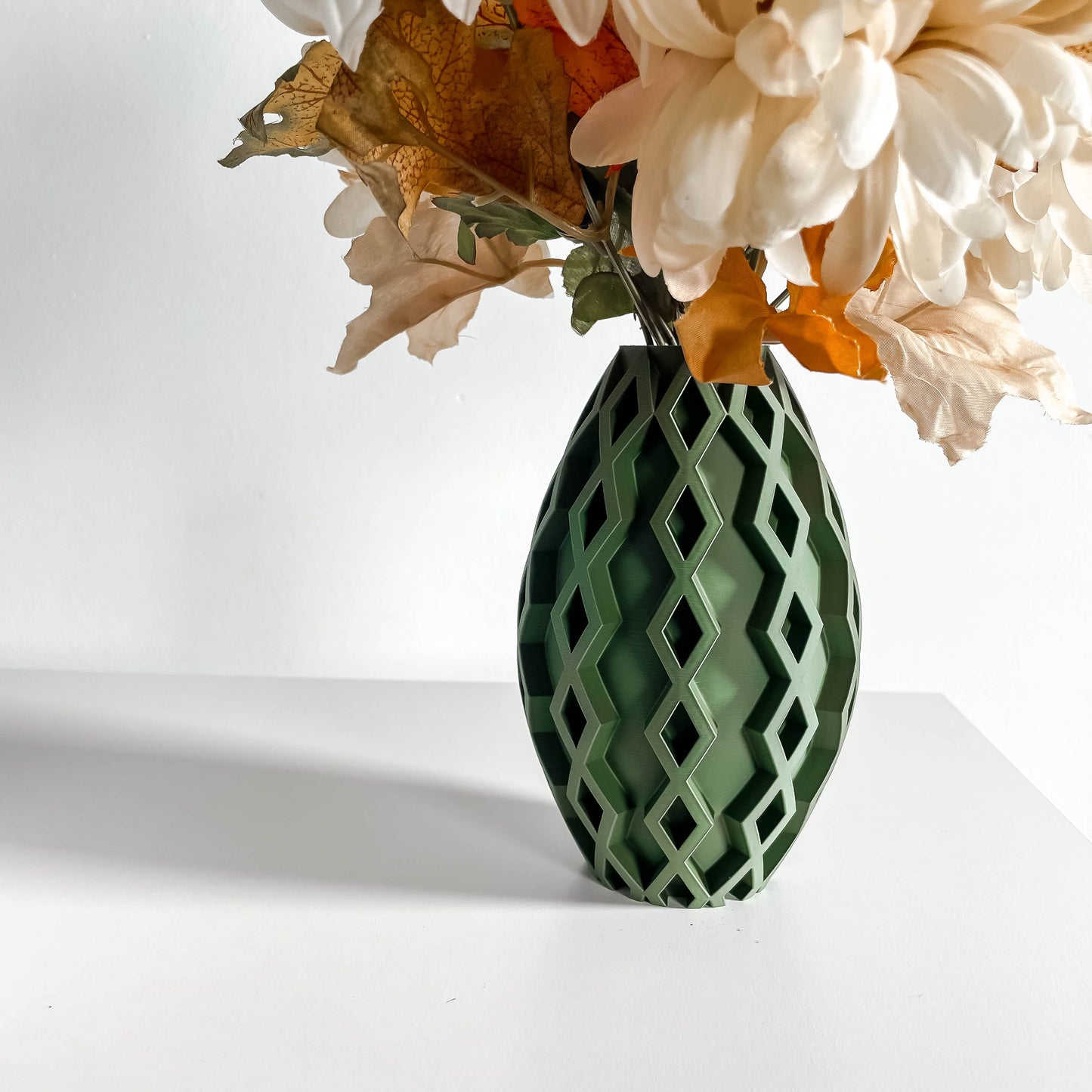 Nordic Style Vase, Modern Matte Tabletop Vessel, Stylish Bud Holder, Art Deco, Japandi Minimalist