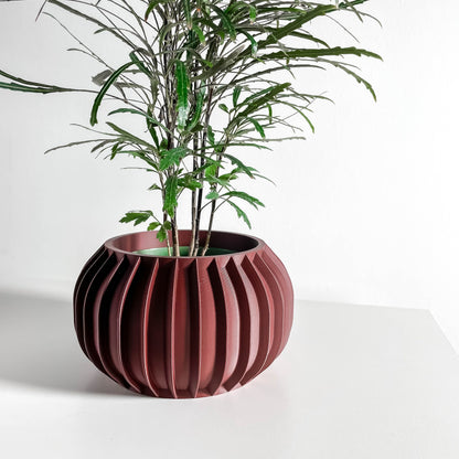 Planter Pot, Geometric Indoor Vessel, Succulent Holder, Minimalist Workspace Accent