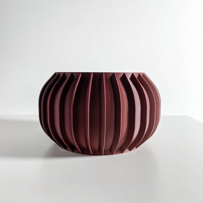 Planter Pot, Geometric Indoor Vessel, Succulent Holder, Minimalist Workspace Accent