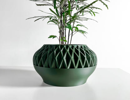 Geometric Planter Pot, Succulent Vessel, Desktop Organizer, Minimalist Nordic Accent