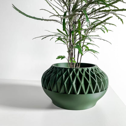 Geometric Planter Pot, Succulent Vessel, Desktop Organizer, Minimalist Nordic Accent