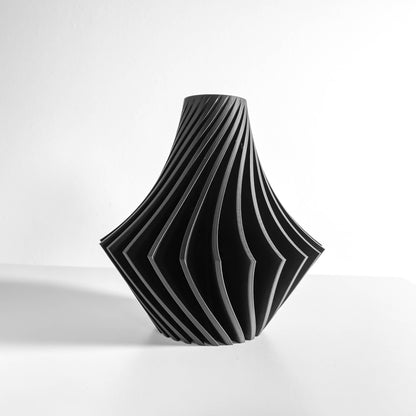 Unreal Swirl Lines Vase, Stylish Tabletop Vessel, Nordic Desk Flower Holder, Modern Decorative Statement