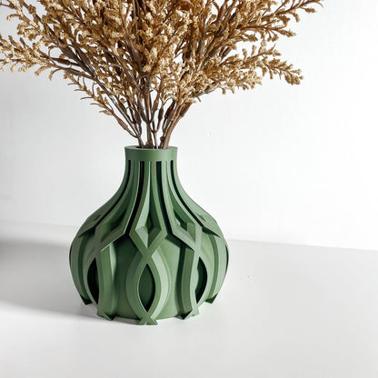 Geometric Vase, Modern Tabletop Flower Holder, Sculptural Nordic Accent, Minimalist