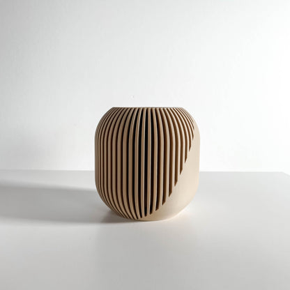 Pen Holder, Sculptural Pencil Organizer, Minimalist Desk Cup, Contemporary Accessory