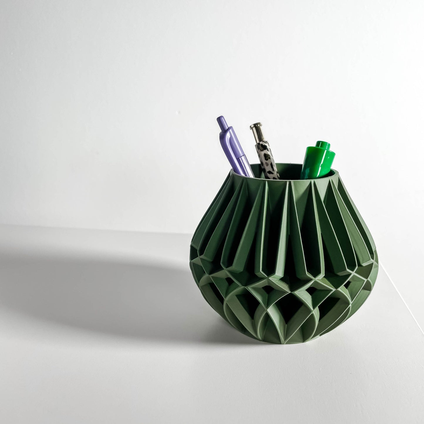 Desk Organizer, Contemporary Minimalist Workspace Pen Holder, Pencil Cup Storage