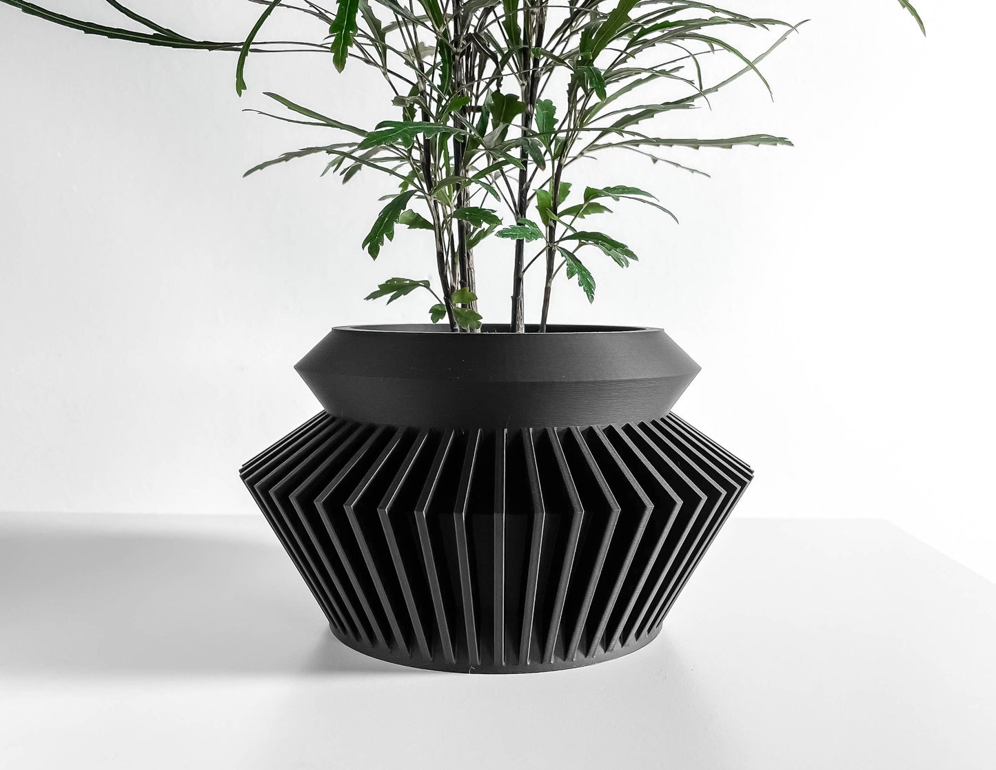 planter pot, succulent holder, minimalist herb container, sculptural office organizer