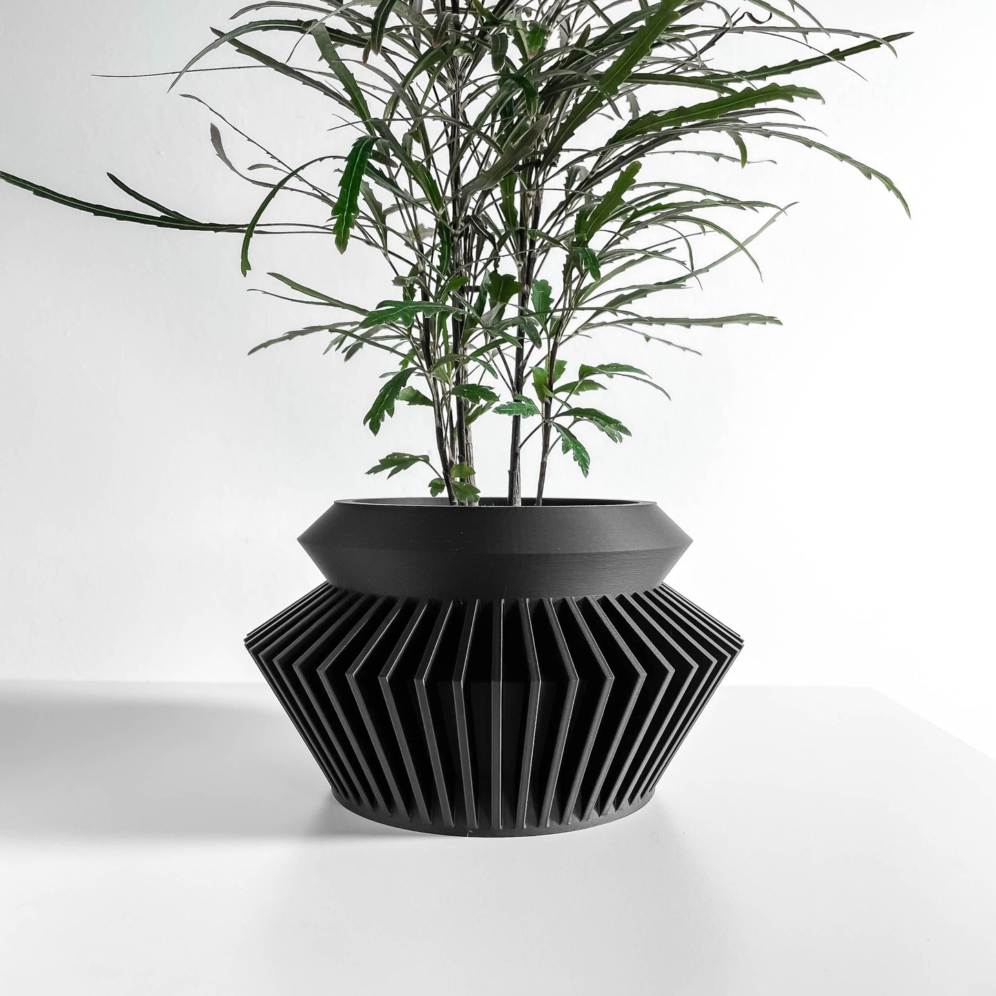 planter pot, succulent holder, minimalist herb container, sculptural office organizer