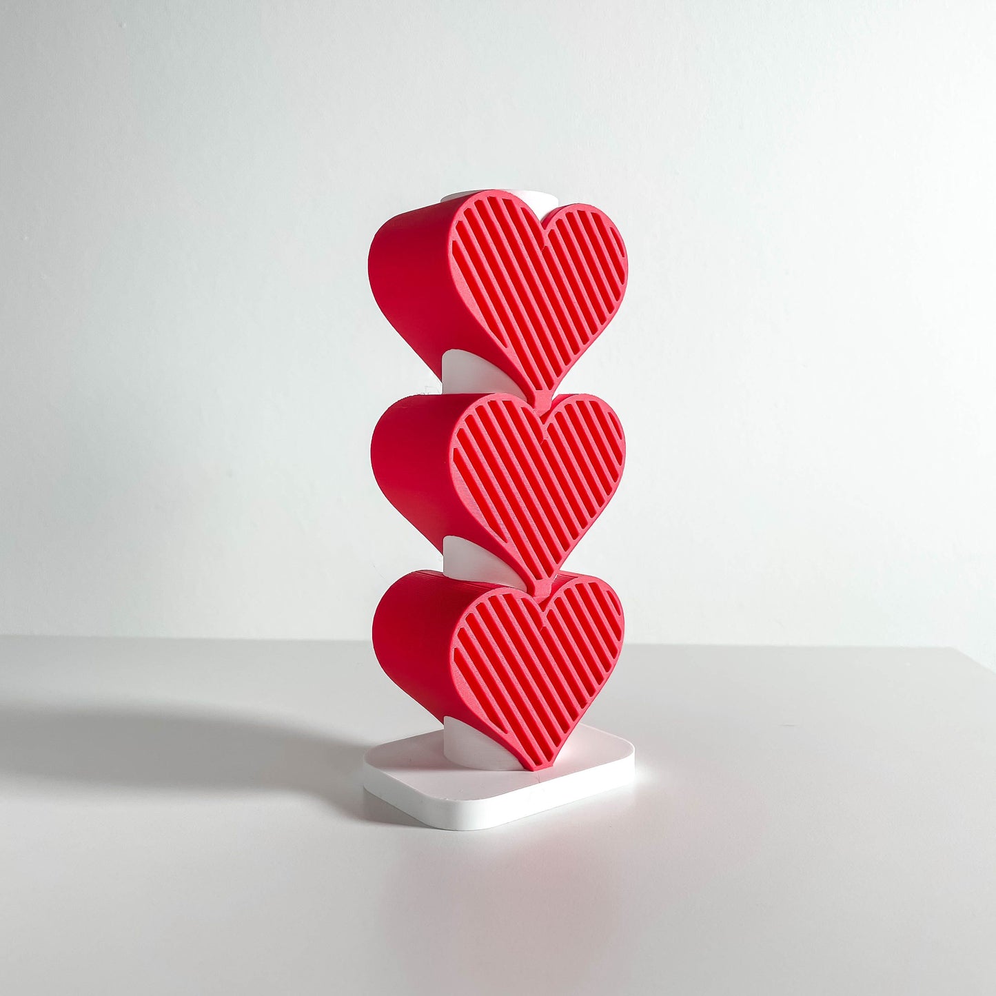 Valentine Vase, Contemporary Bud Holder, Minimalist Tabletop Display, Elegant ArtDeco