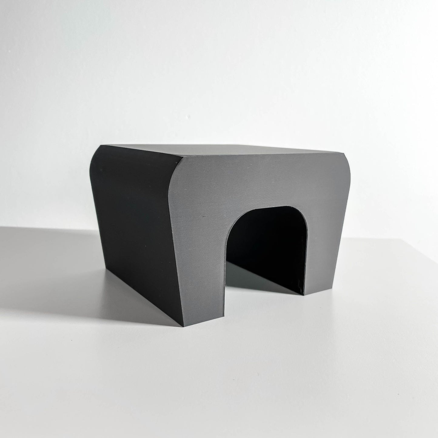 Plant Stand, Planter Riser, Minimalist Display, Mid Century Sculptural Pedestal.