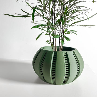 Scandinavian Style Planter Pot, Stylish Artistic Vessel, Geometric Indoor Herb Succulent Organizer, Flowering Decor