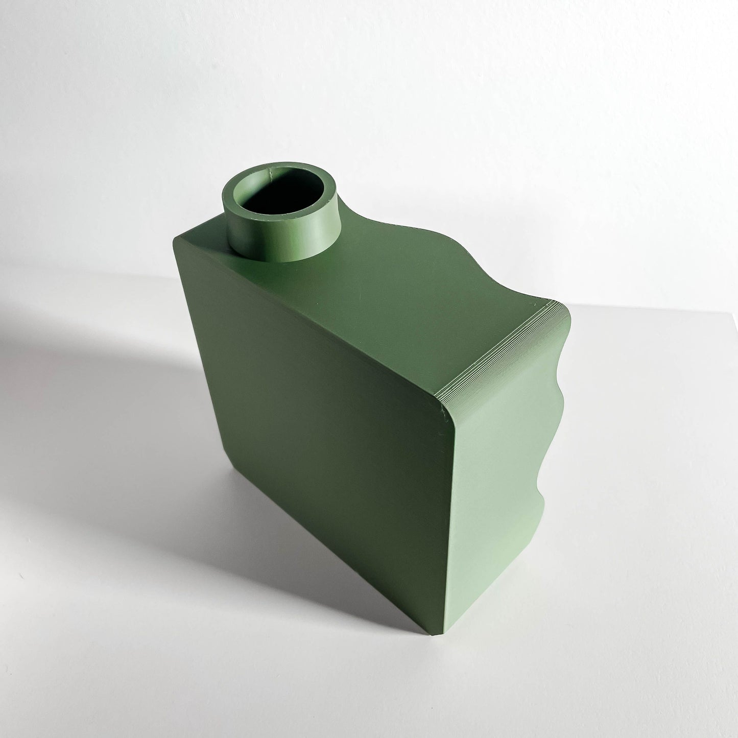 modern vase, sculptural ribbed planter japandi decor, elegant tabletop organizer