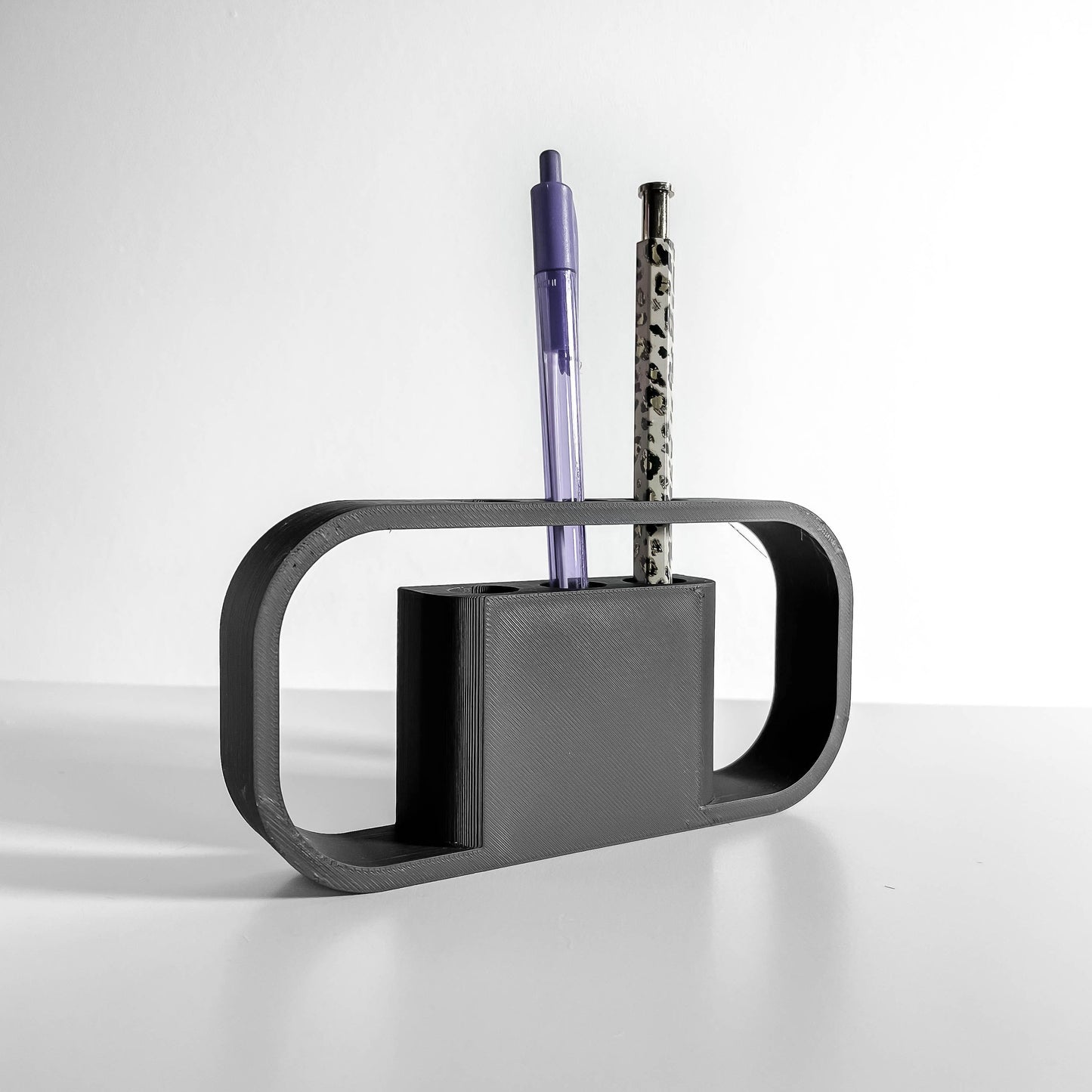 Pen holder, Workspace organizer, Contemporary pencil container for office workstation