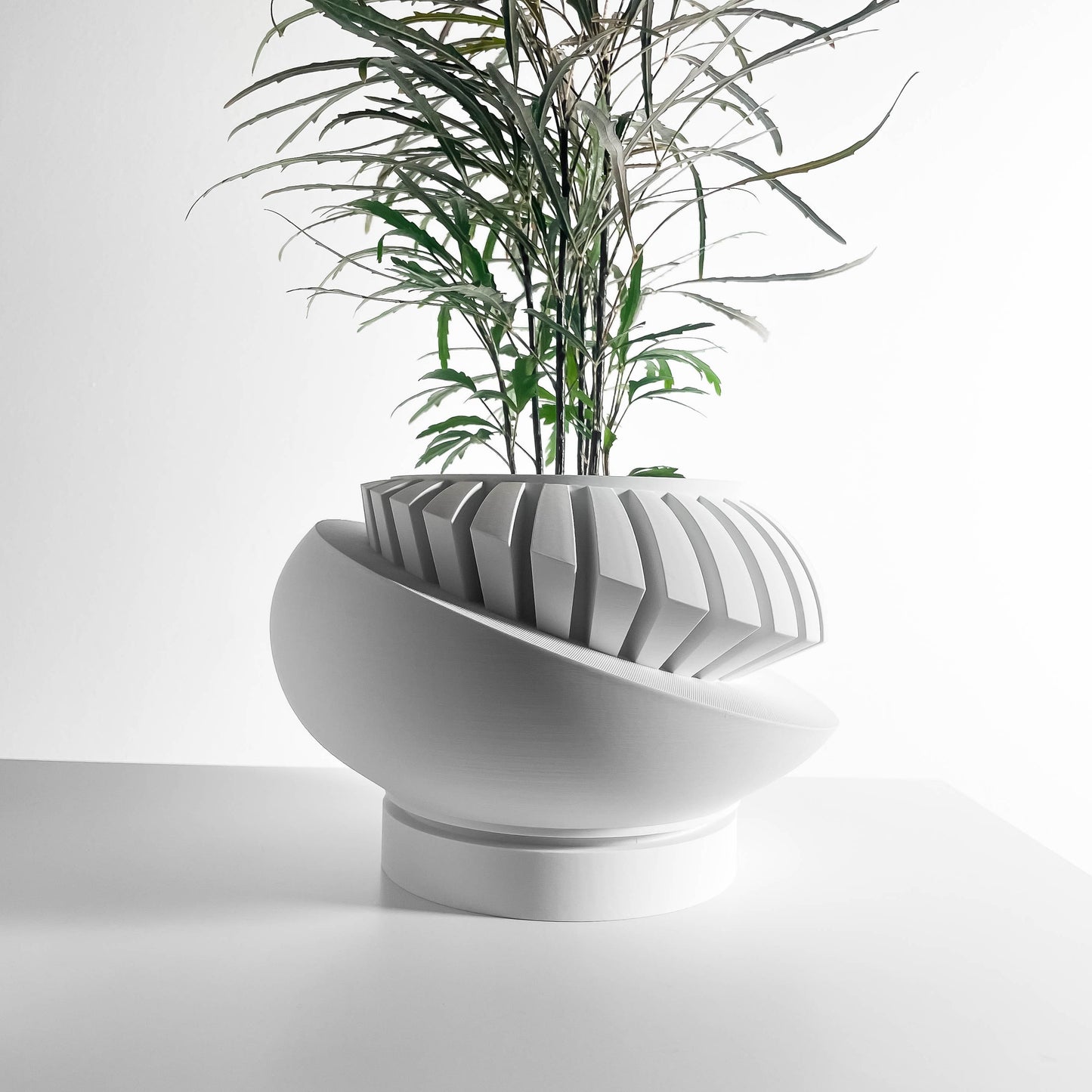 Planter Pot, Sculptural Vessel, Indoor Herb Container, Succulent Desk Organizer.