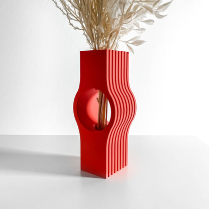 Arrangement Vase, Contemporary Ribbed Tabletop Flower Holder, Circle Tower, Mantel Statement, Dried Eucalyptus