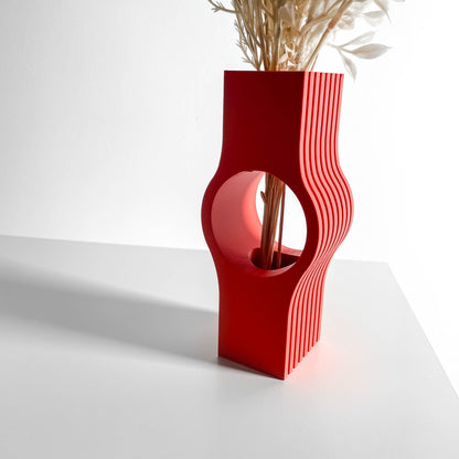 Arrangement Vase, Contemporary Ribbed Tabletop Flower Holder, Circle Tower, Mantel Statement, Dried Eucalyptus